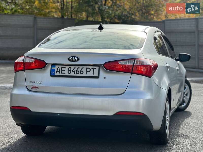 Седан Kia Forte 2013 в Кривому Розі фото 8 Седан Kia Forte 2013 в Кривому Розі