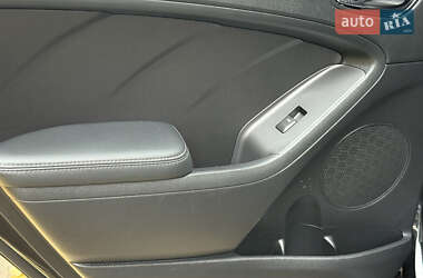 Хэтчбек Kia Forte 2016 в 