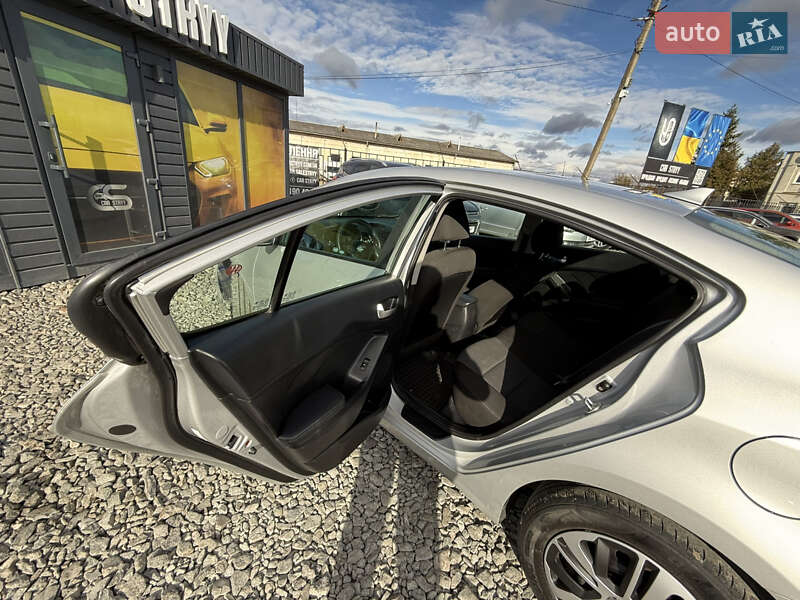 Седан Kia Forte 2017 в Стрые