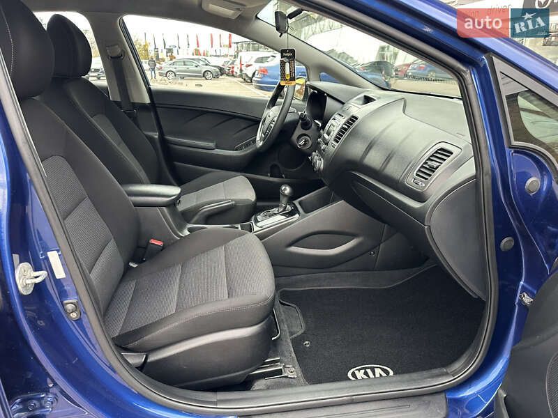 Седан Kia Forte 2017 в Киеве