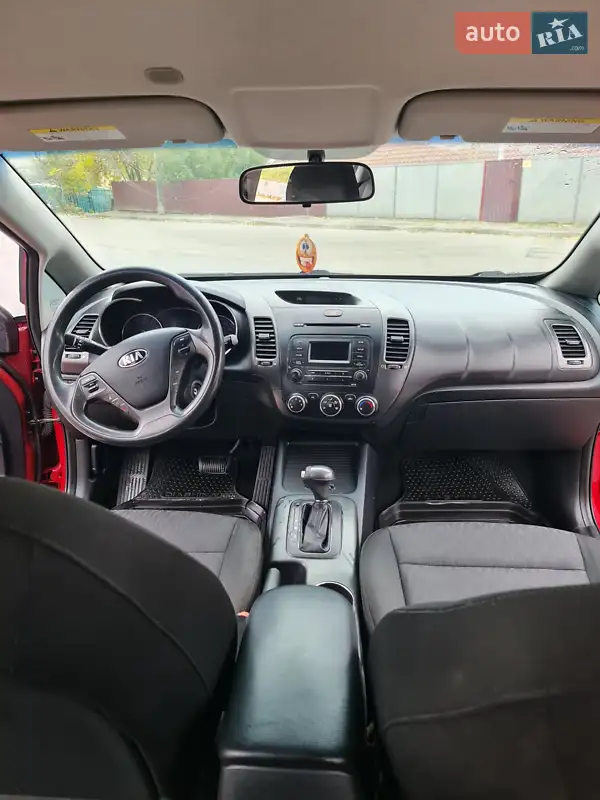 Kia Forte 2016 VIN KNAFK4A60G5584618 фото оголошення 9 з 48