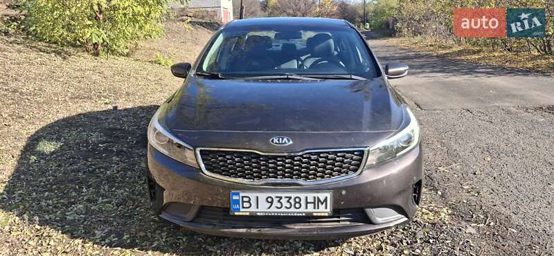 Седан Kia Forte 2017 в Полтаве фото Седан Kia Forte 2017 в Полтаве