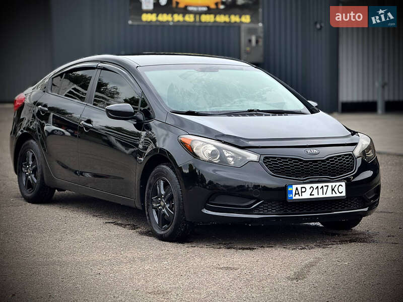 Седан Kia Forte 2015 в Запорожье