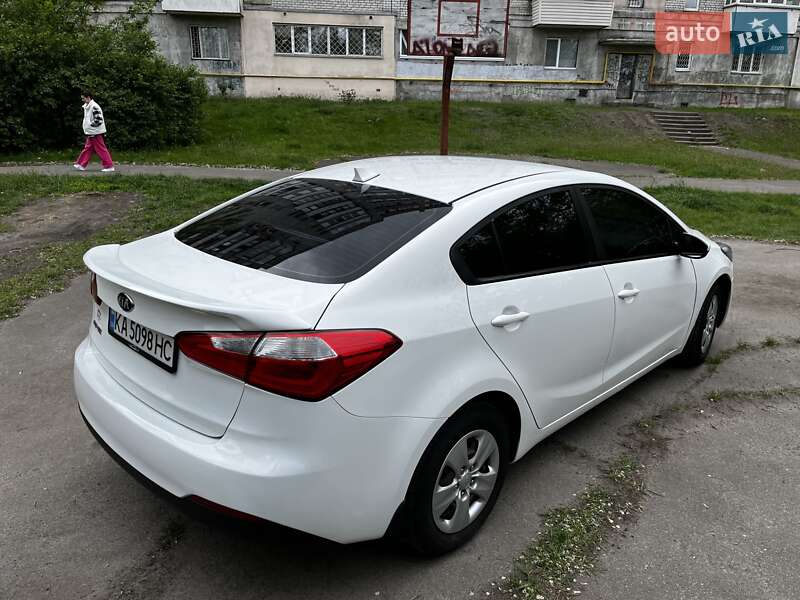 Седан Kia Forte 2016 в Киеве