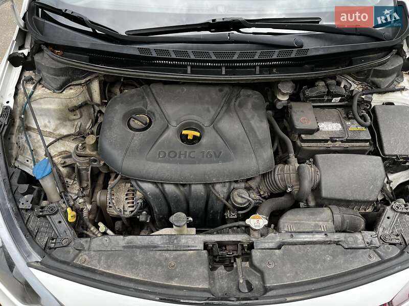 Седан Kia Forte 2016 в Киеве