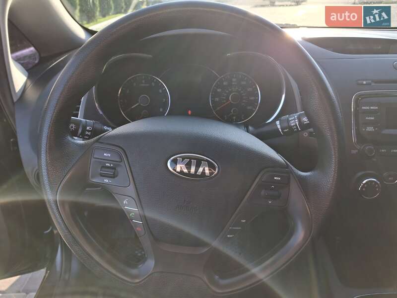 Седан Kia Forte 2017 в Кропивницком