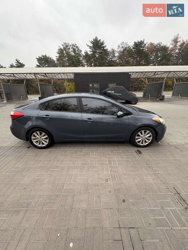 Седан Kia Forte 2015 в Днепре фото 2 Седан Kia Forte 2015 в Днепре