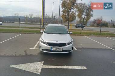 Седан Kia Forte 2016 в Киеве