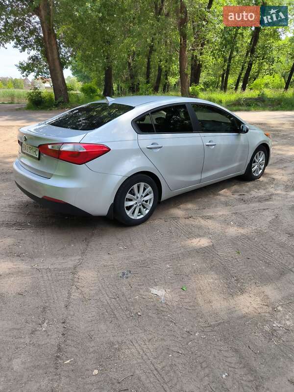 Седан Kia Forte 2015 в Кропивницком