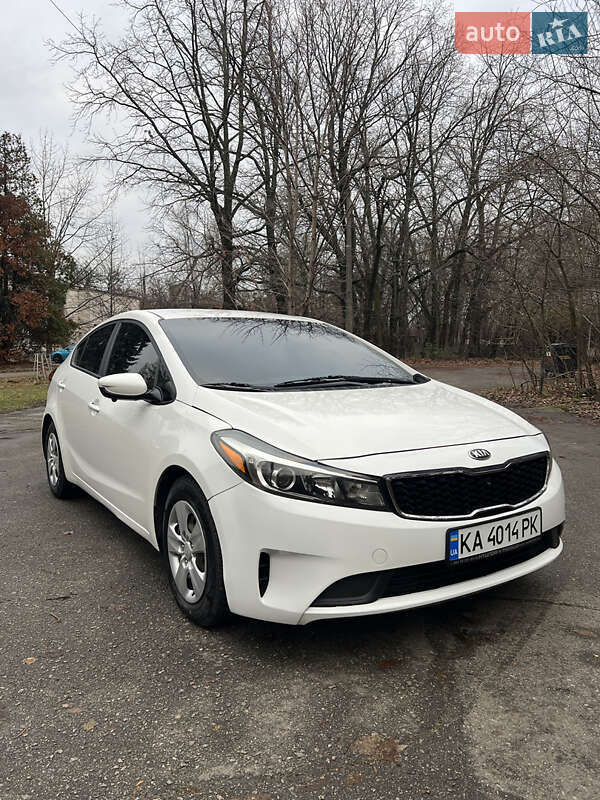 Седан Kia Forte 2016 в Киеве фото Седан Kia Forte 2016 в Киеве