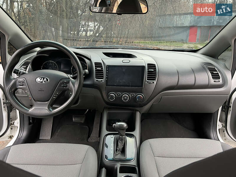 Седан Kia Forte 2016 в Киеве фото 9 Седан Kia Forte 2016 в Киеве