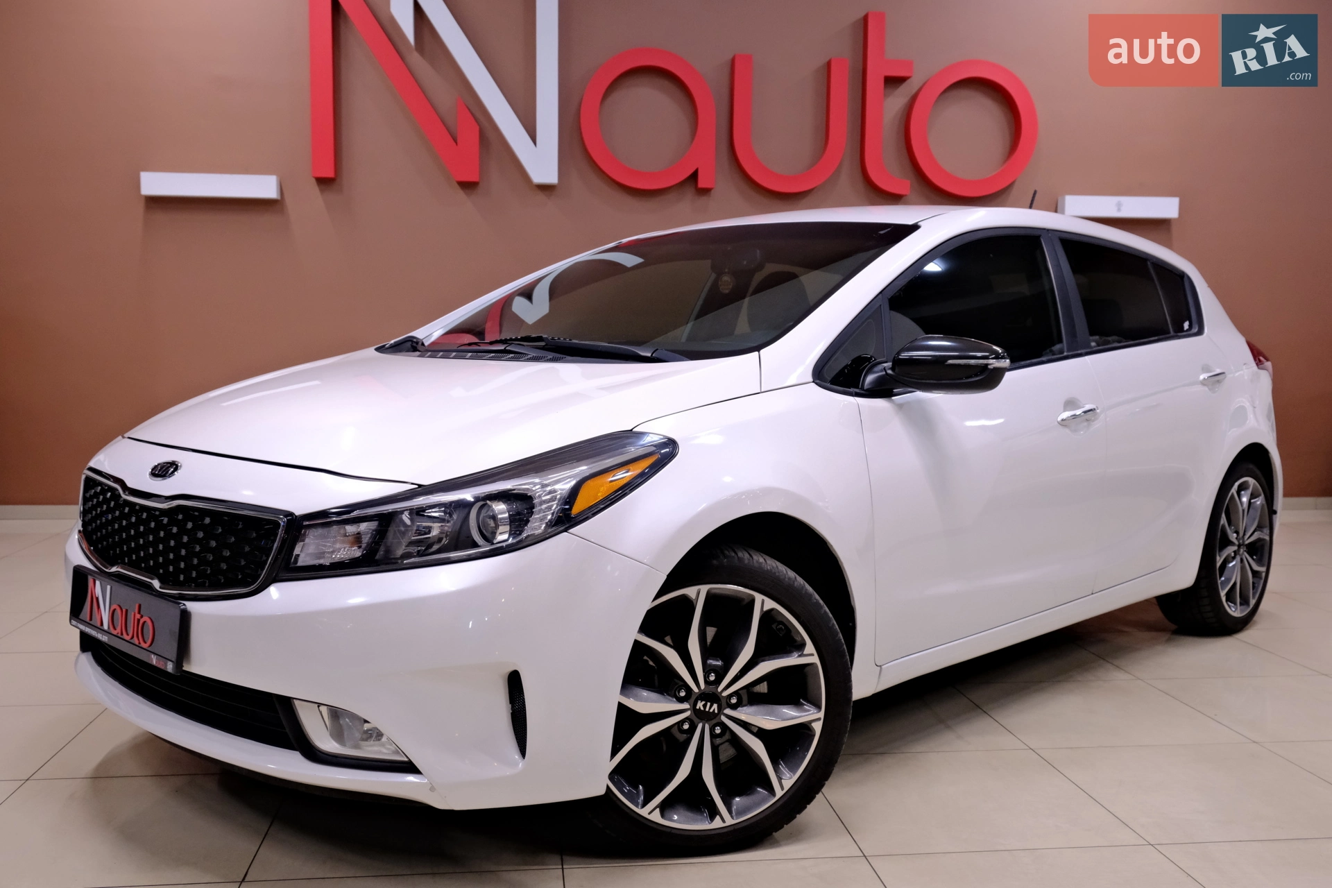 2017 Kia Forte - мініатюра 12