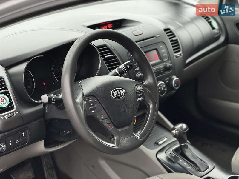 Седан Kia Forte 2014 в Киеве