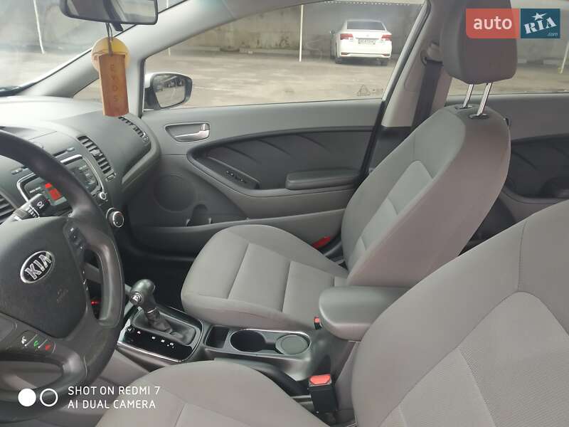 Седан Kia Forte 2016 в Днепре фото 11 Седан Kia Forte 2016 в Днепре
