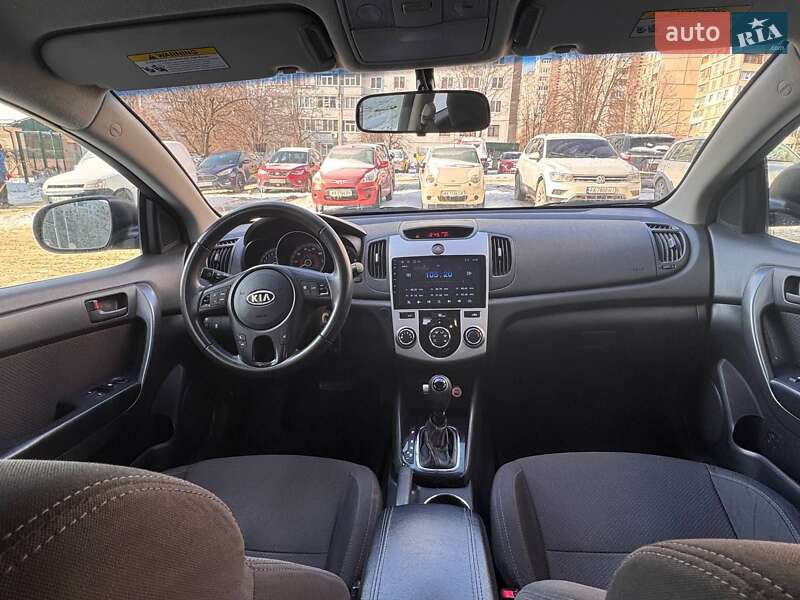 Купе Kia Forte 2011 в Харькове