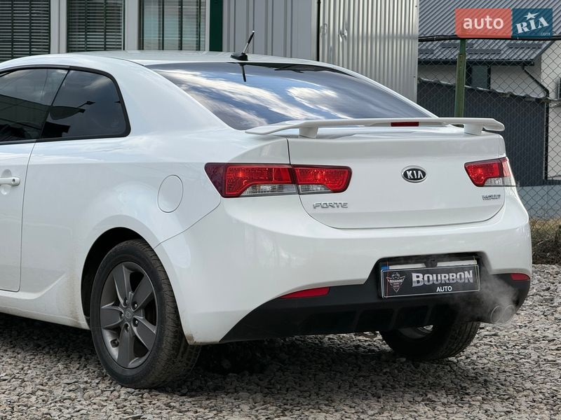 Купе Kia Forte 2011 в Вінниці