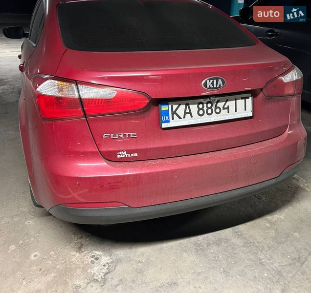 Седан Kia Forte 2015 в Киеве