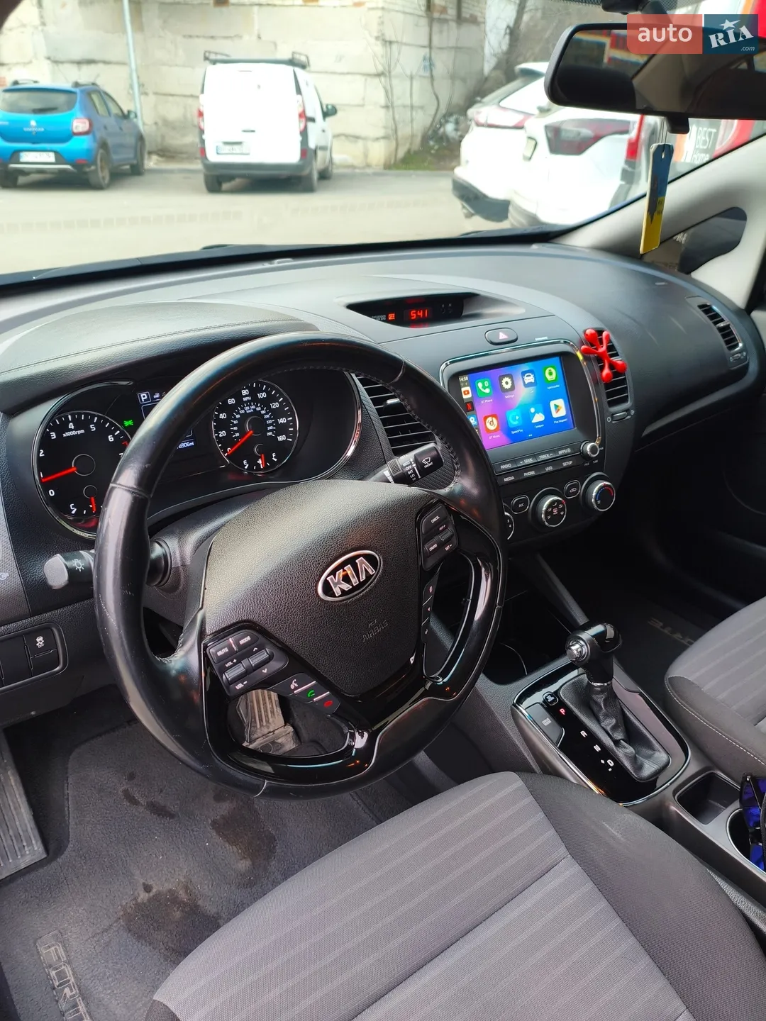 2017 Kia Forte - мініатюра 17