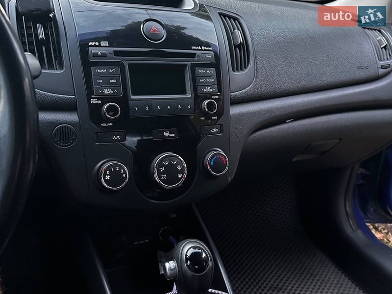 Купе Kia Forte 2011 в Киеве фото 11 Купе Kia Forte 2011 в Киеве