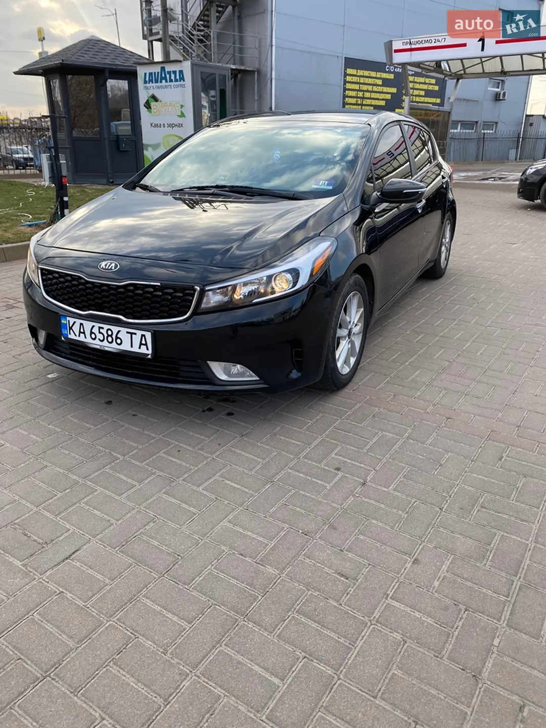 2016 Kia Forte - мініатюра 9