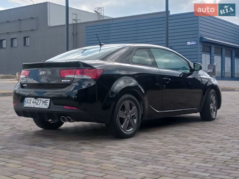 Купе Kia Forte 2011 в Харькове