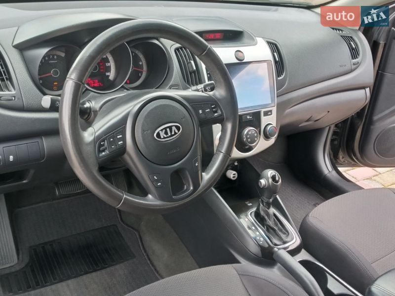 Купе Kia Forte 2011 в Харькове