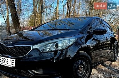 Седан Kia Forte 2015 в Вінниці