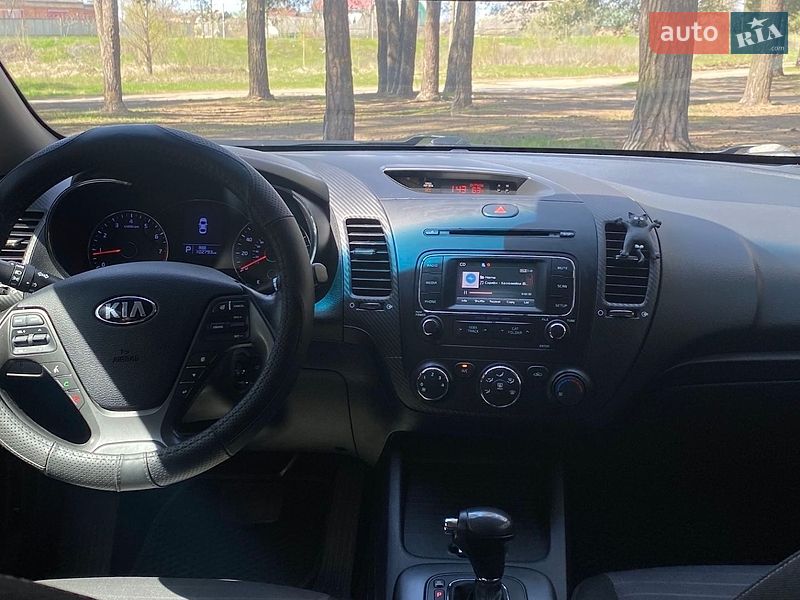 Седан Kia Forte 2015 в Сумах