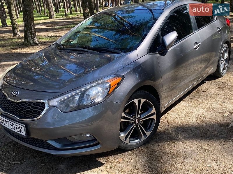 Седан Kia Forte 2015 в Сумах