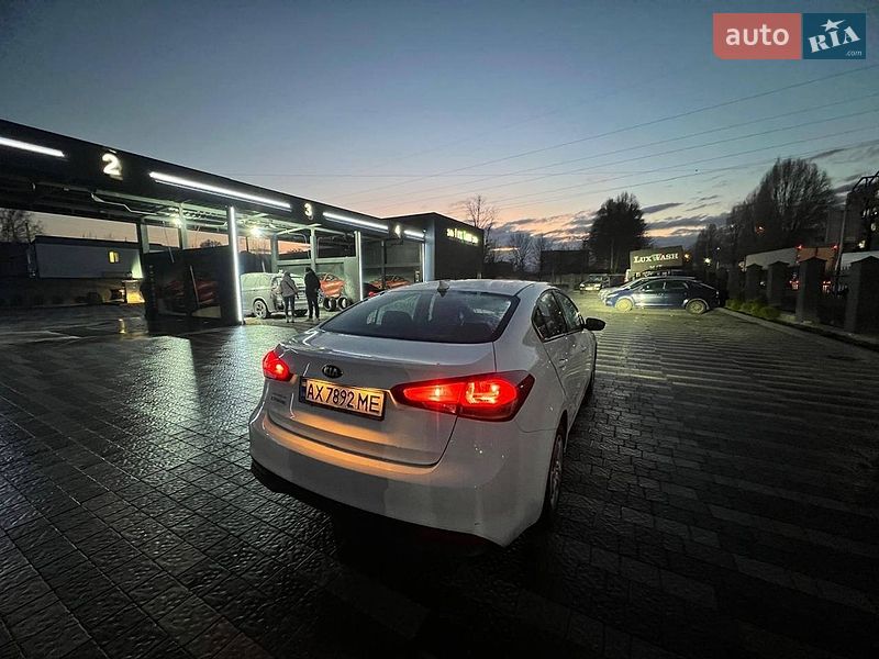 Седан Kia Forte 2016 в Харькове