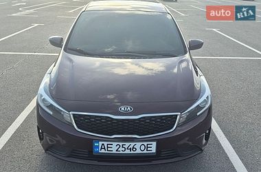 Седан Kia Forte 2016 в Дніпрі