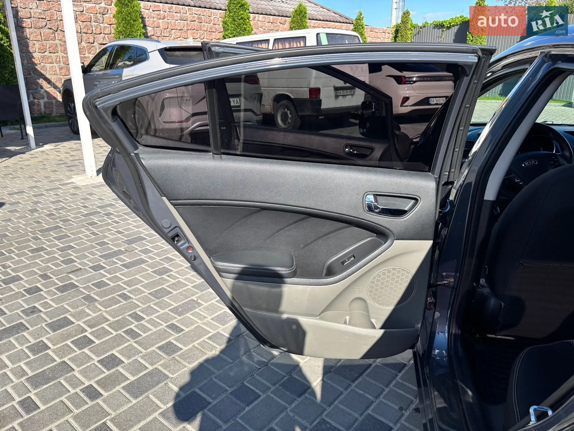 2015 Kia Forte - мініатюра 12