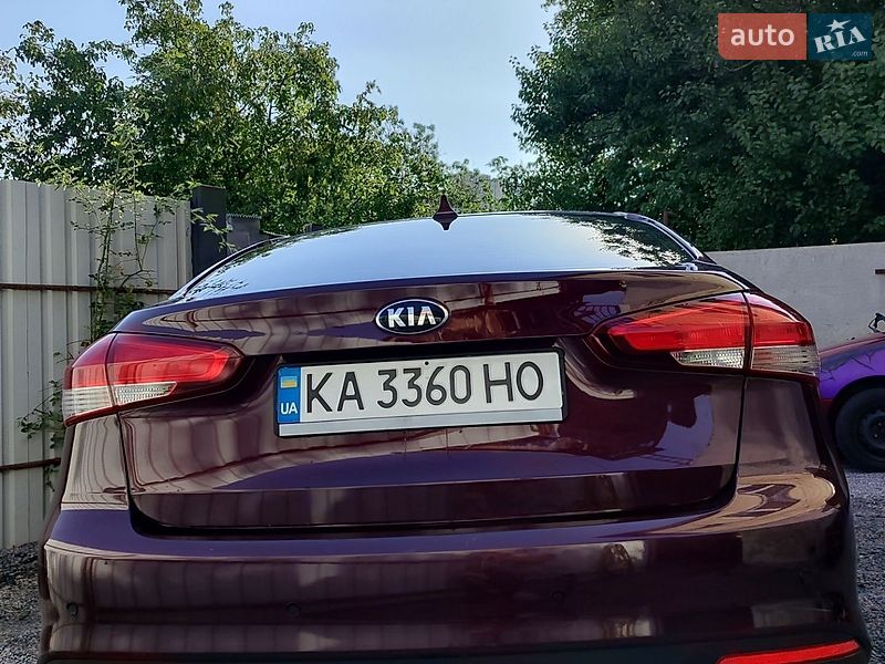 Седан Kia Forte 2016 в Києві