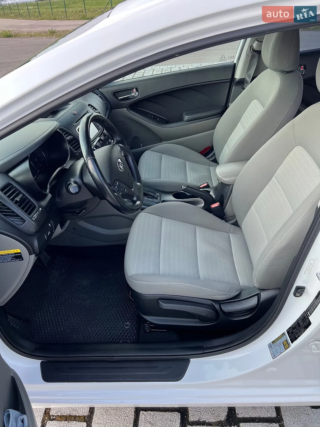 2014 Kia Forte - мініатюра 33