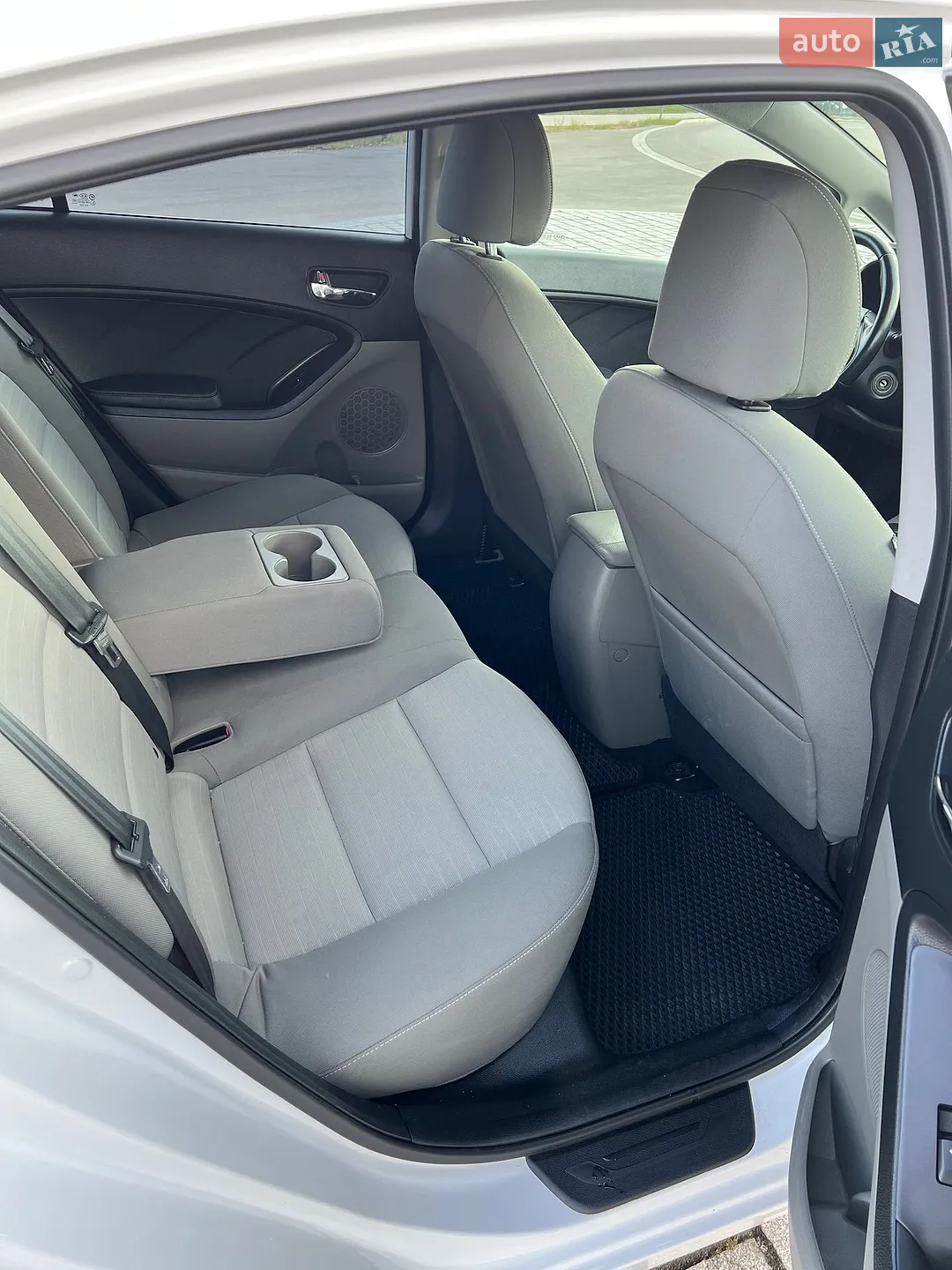 2014 Kia Forte - мініатюра 35