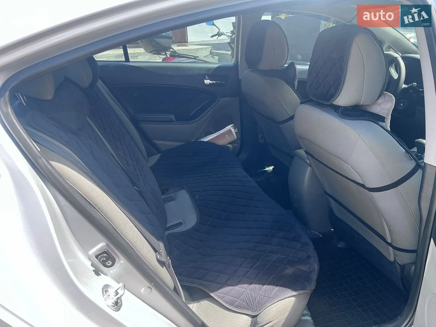 2015 Kia Forte - мініатюра 2