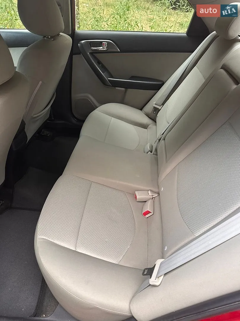 2012 Kia Forte - мініатюра 9