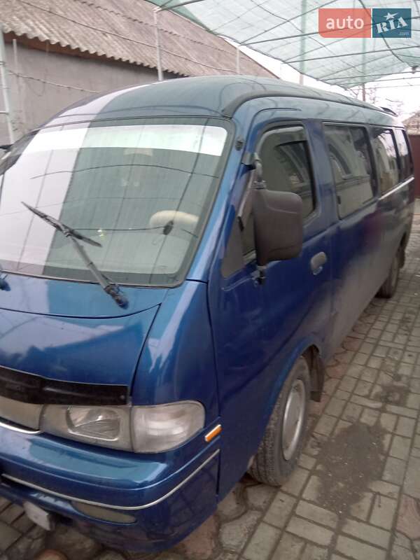 Микроавтобус Kia Granbird 2000 в Вознесенске