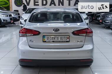 Седан Kia K3 2016 в Одессе