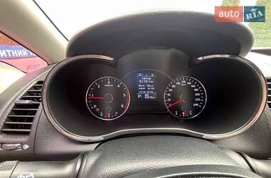 Седан Kia K3 2015 в 
