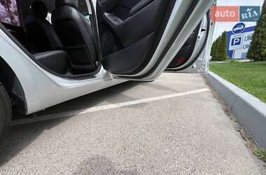 Седан Kia K3 2015 в 