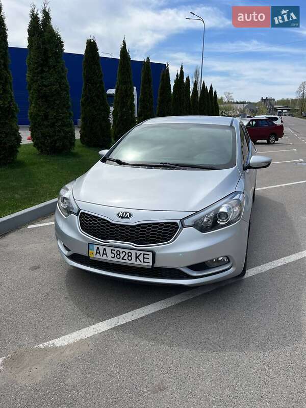 Седан Kia K3 2015 в Киеве