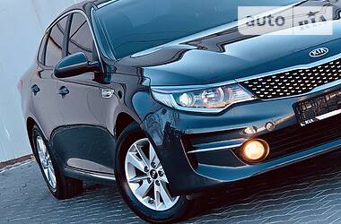 Седан Kia K5 2016 в 