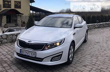 Седан Kia K5 2014 в Тернополе