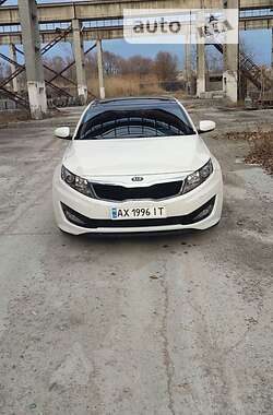 Седан Kia K5 2011 в Харкові