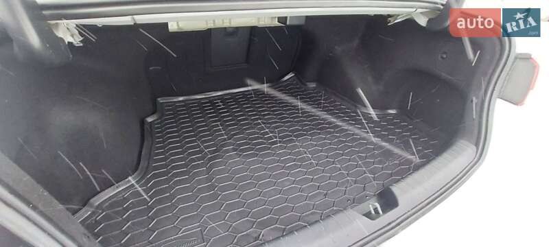 Седан Kia K5 2015 в Барышевке фото 37 Седан Kia K5 2015 в Барышевке