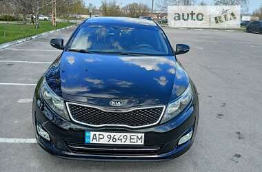 Седан Kia K5 2014 в Запорожье