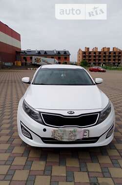 Седан Kia K5 2014 в Гайсину