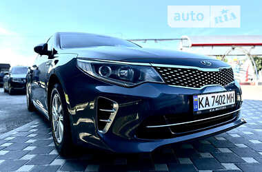 Седан Kia K5 2015 в Полтаві