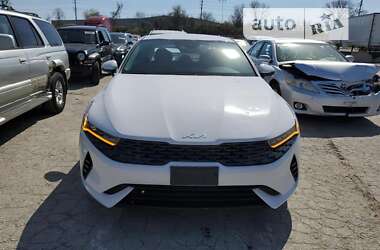 Седан Kia K5 2023 в 